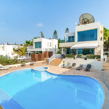Beach Front Villa Mer Blu By Ezoria Villas Coral Bay Exterior photo